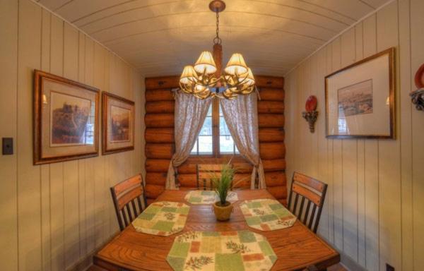 Historic Log Cabin #14 At Horse Creek Resort Rapid City Eksteriør billede