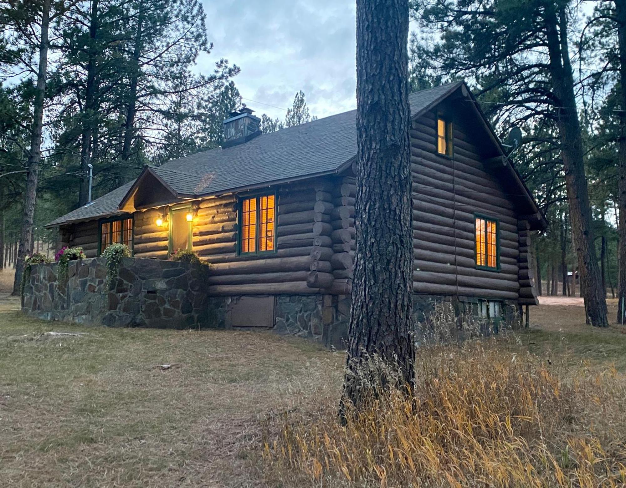 Historic Log Cabin #14 At Horse Creek Resort Rapid City Eksteriør billede